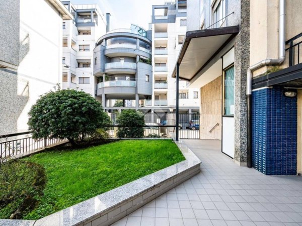 appartamento in affitto a Milano in zona Piazzale Lodi