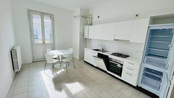 appartamento in affitto a Milano in zona Centro Direzionale