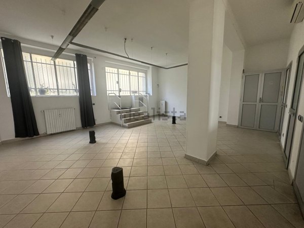 ufficio in affitto a Milano in zona Vigentino