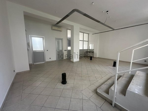 ufficio in affitto a Milano in zona Vigentino