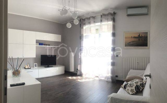 appartamento in affitto a Milano in zona Solari