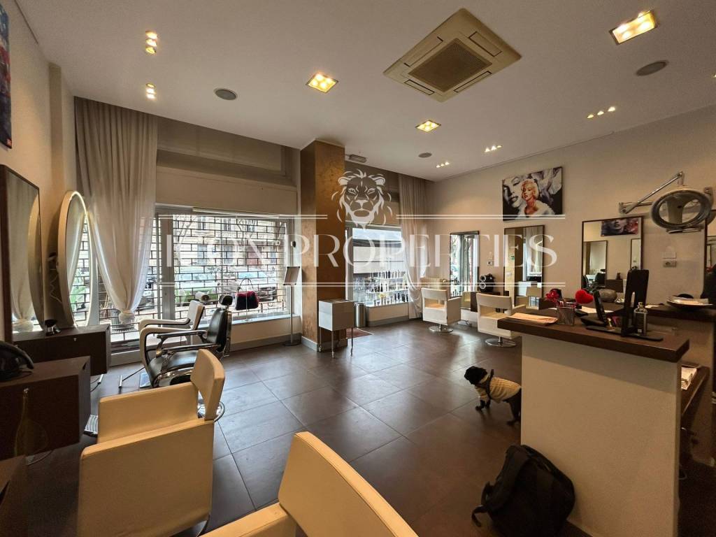 negozio in affitto a Milano in zona Solari