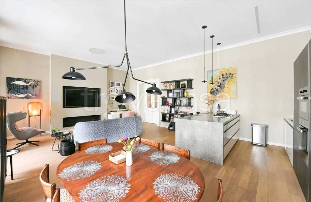 appartamento in affitto a Milano in zona Cadorna