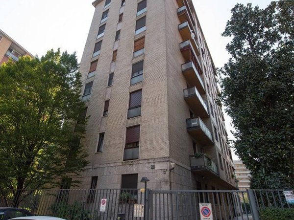 appartamento in affitto a Milano in zona Rembrandt