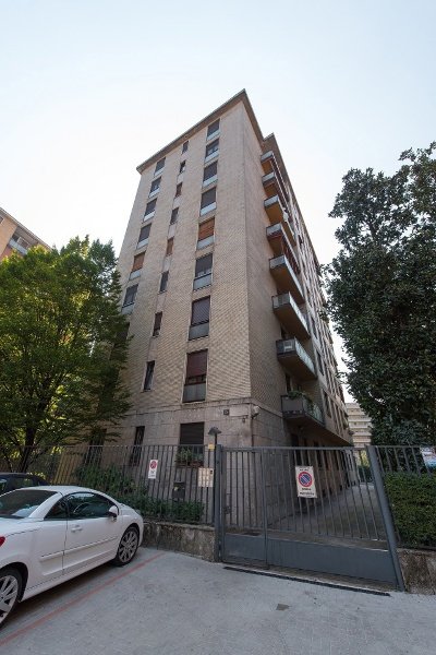 appartamento in affitto a Milano in zona Rembrandt