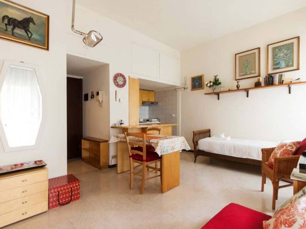 appartamento in affitto a Milano in zona Centro Direzionale