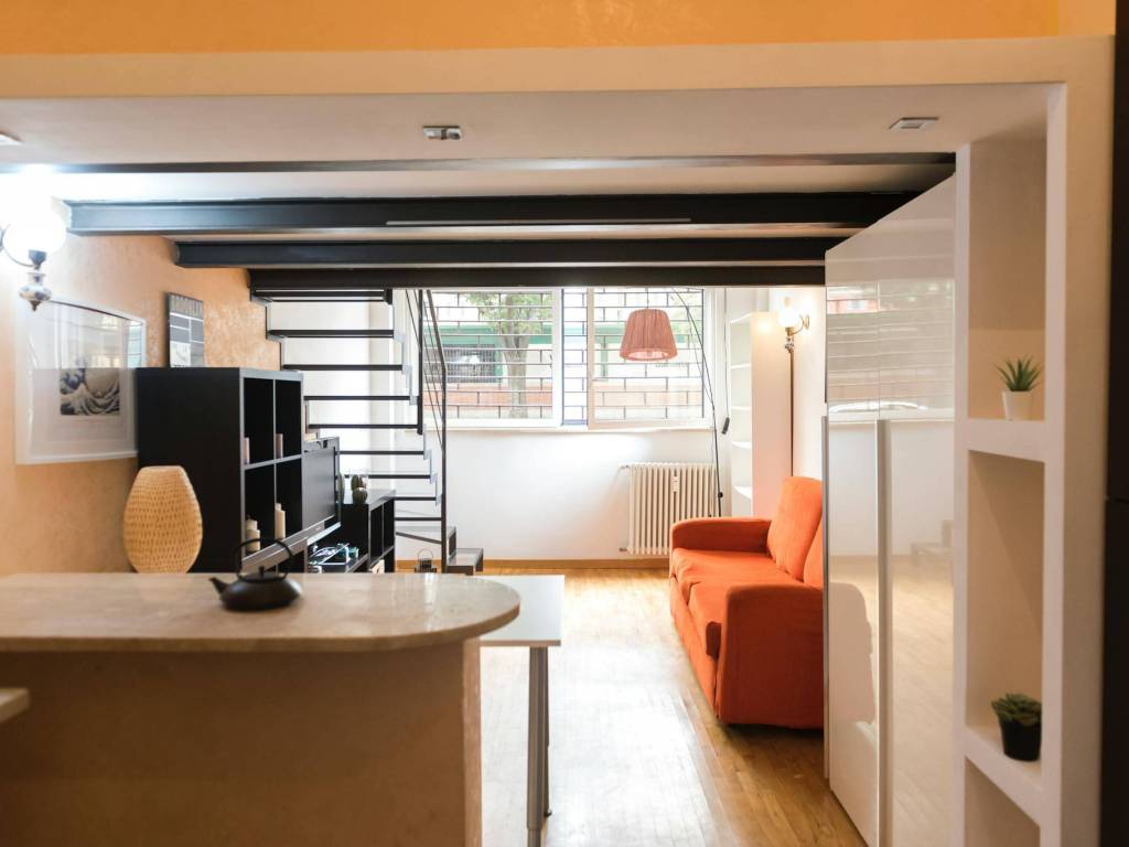 appartamento in affitto a Milano in zona Porta Genova