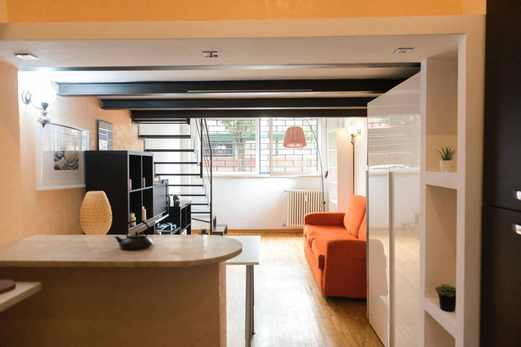 appartamento in affitto a Milano in zona Porta Genova