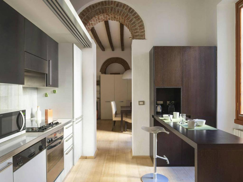 appartamento in affitto a Milano in zona Porta Nuova