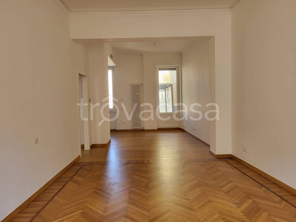 ufficio in affitto a Milano in zona Cadorna