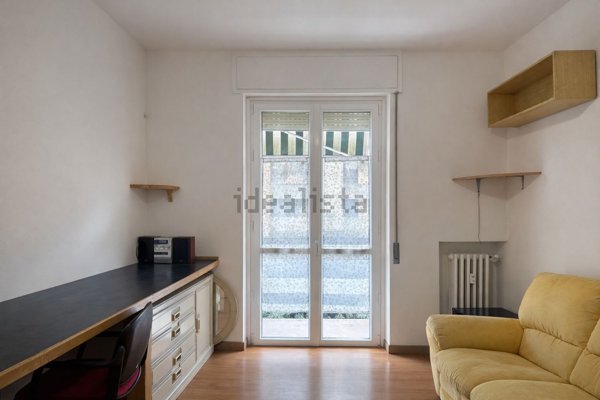 appartamento in affitto a Milano in zona Lorenteggio