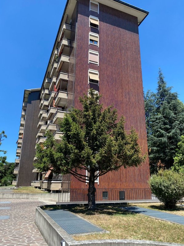 appartamento in affitto a Milano in zona Lorenteggio
