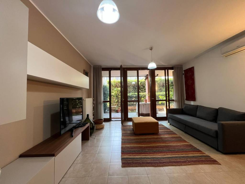 appartamento in affitto a Milano in zona Piazzale Lodi