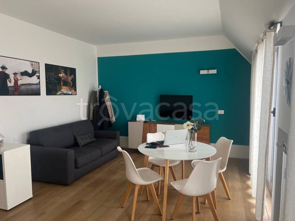 appartamento in affitto a Milano in zona Lambrate