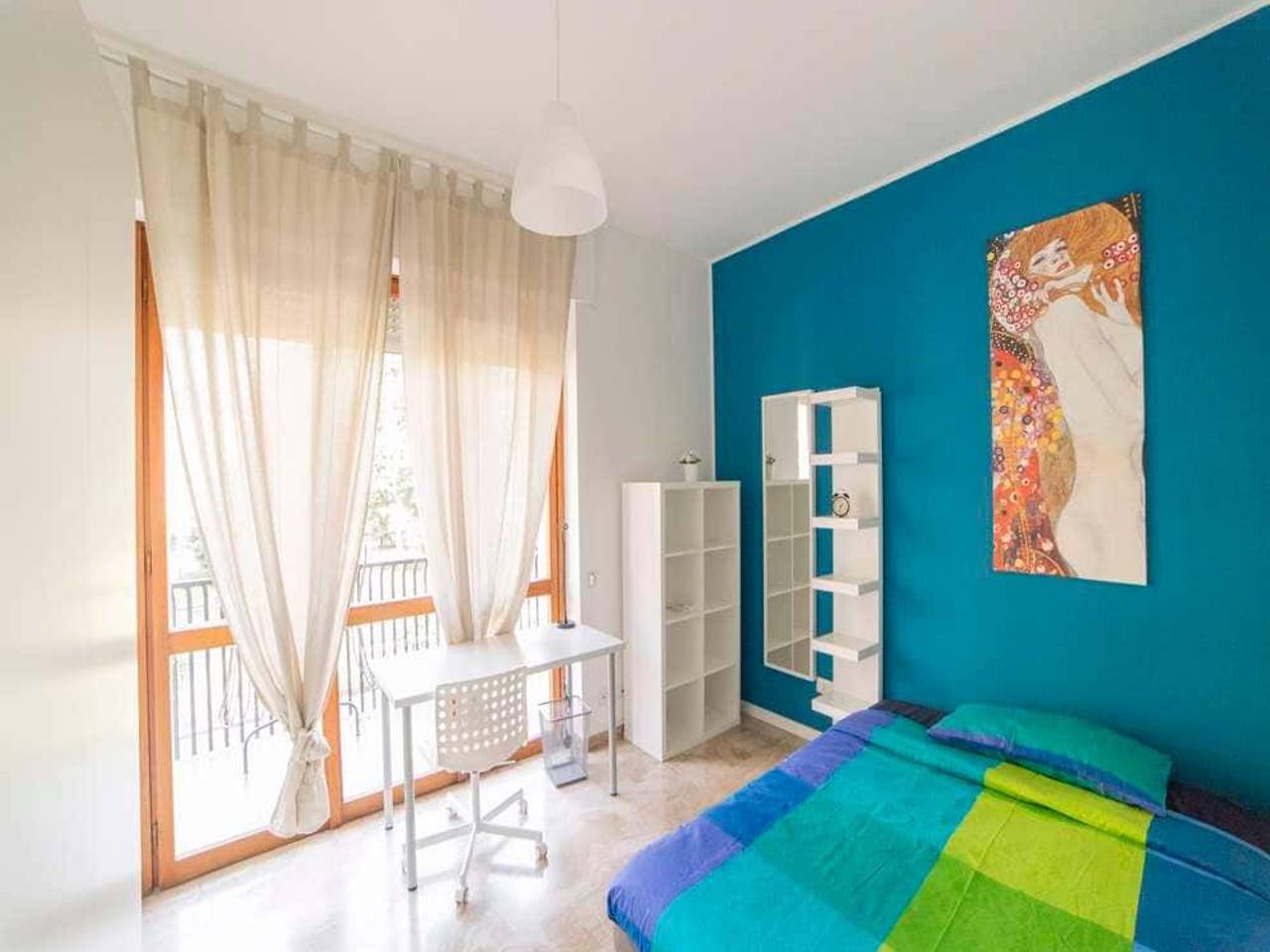 negozio in affitto a Milano in zona Lambrate