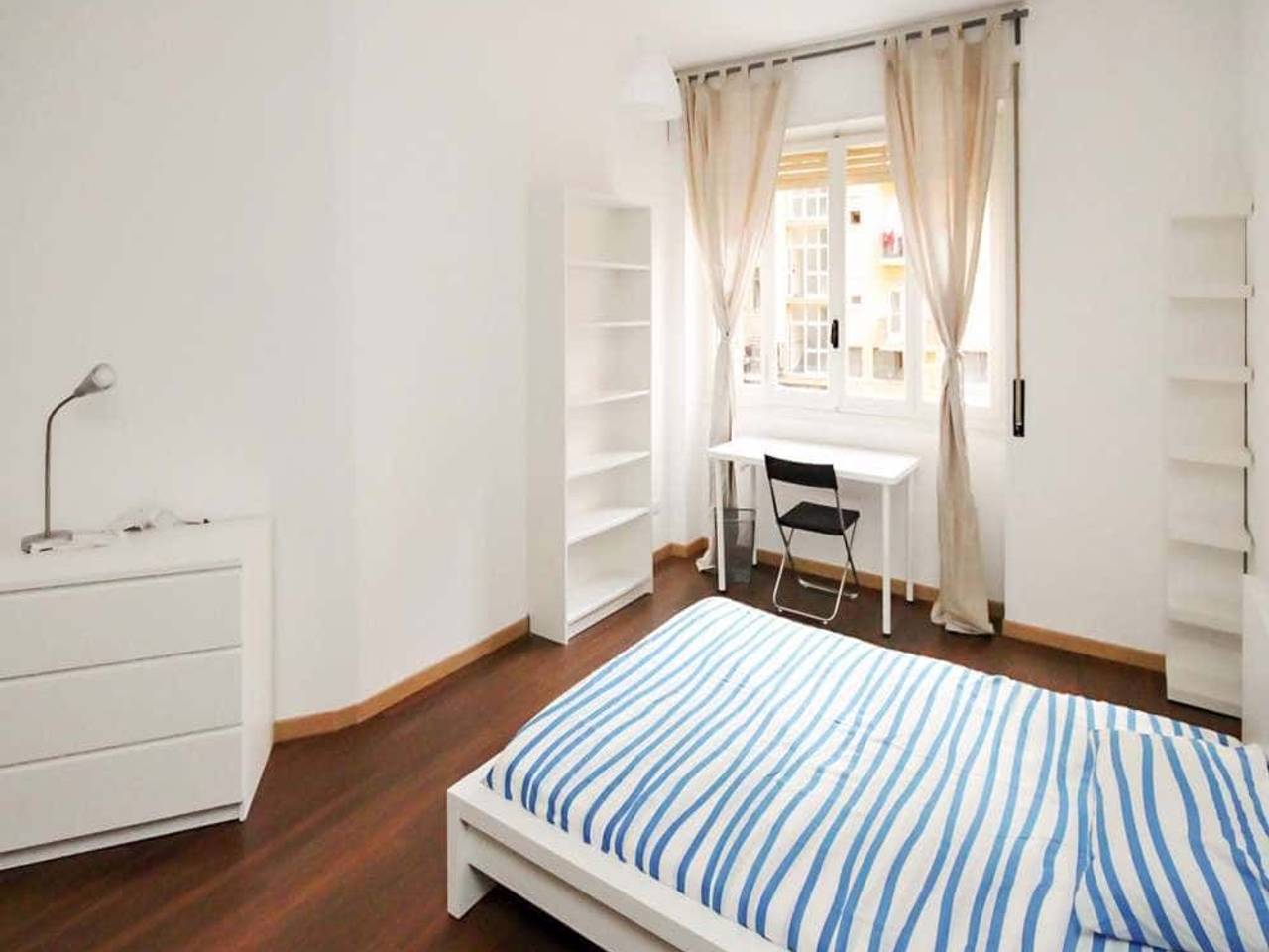 negozio in affitto a Milano in zona Maggiolina