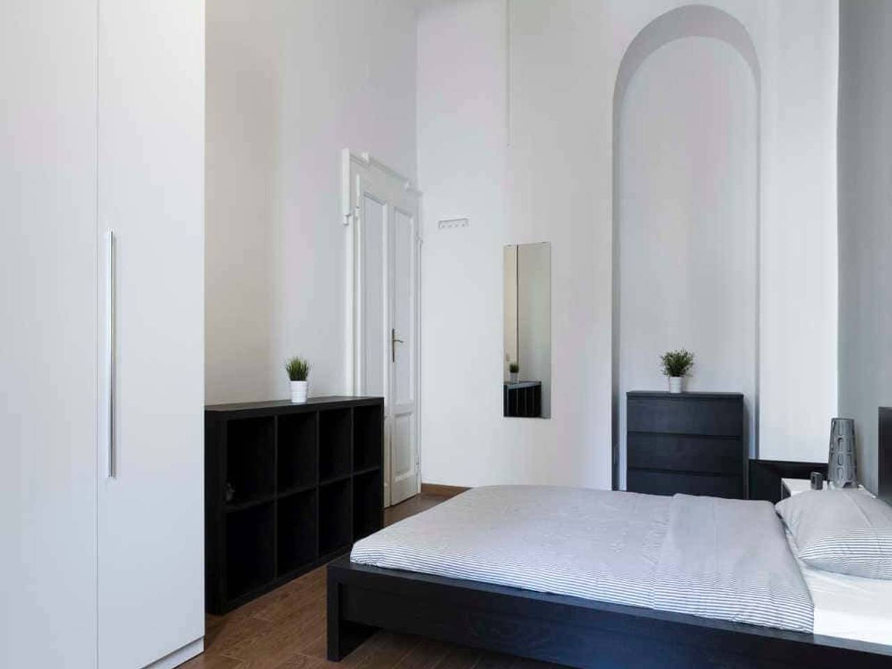 negozio in affitto a Milano