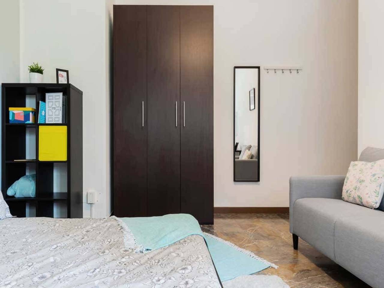 negozio in affitto a Milano in zona Stadera