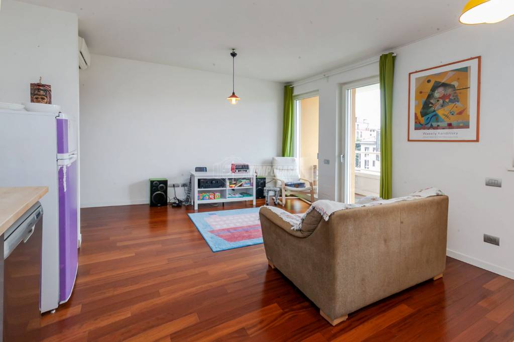 appartamento in affitto a Milano in zona Isola