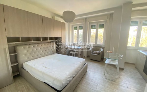 appartamento in affitto a Milano in zona Lorenteggio