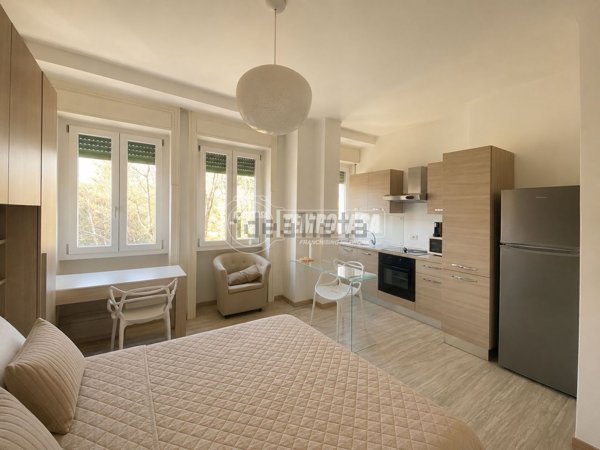 appartamento in affitto a Milano in zona Lorenteggio