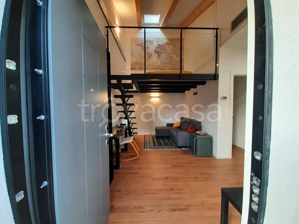 appartamento in affitto a Milano in zona Precotto