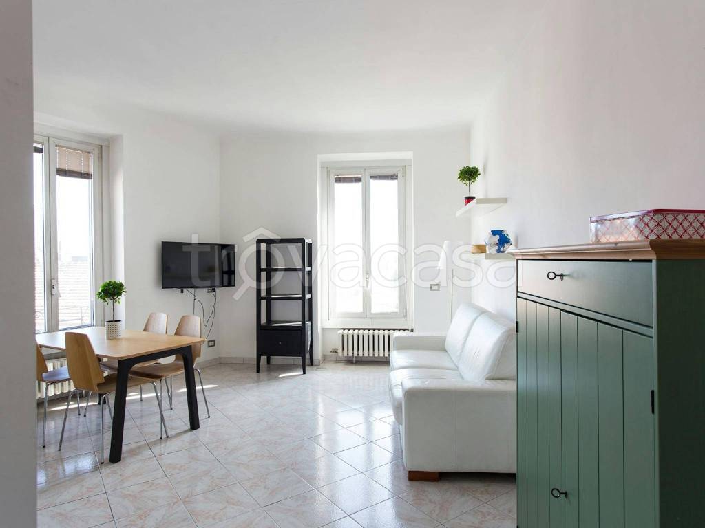 appartamento in affitto a Milano in zona Piazzale Lodi