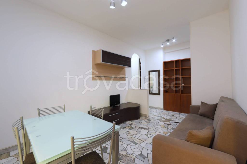 appartamento in affitto a Milano in zona Isola