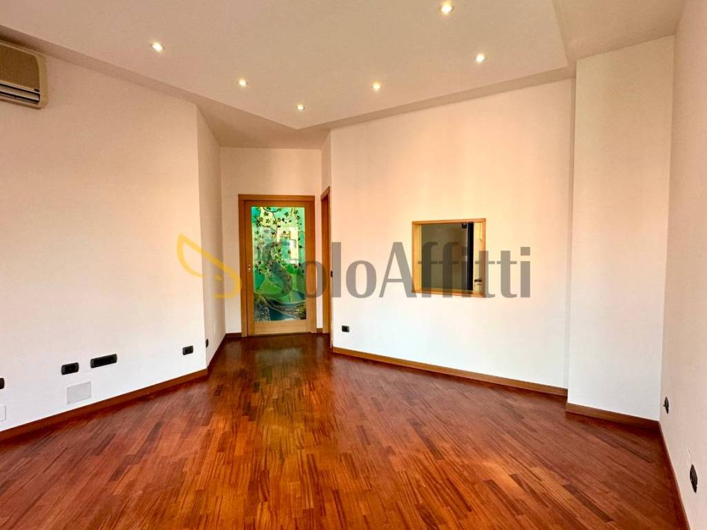 appartamento in affitto a Milano in zona Baggio