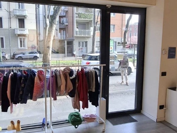 negozio in affitto a Milano in zona Città Studi