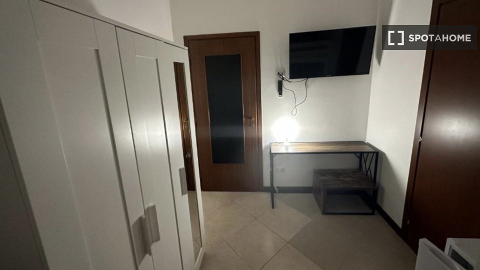 appartamento in affitto a Milano in zona Piazzale Lodi