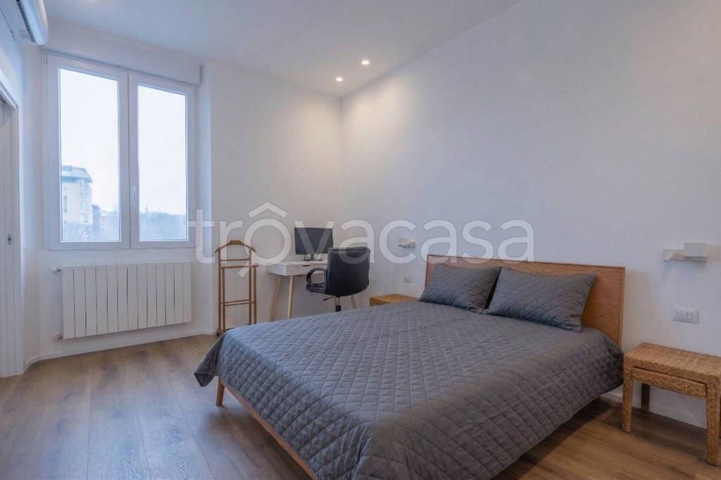 appartamento in affitto a Milano in zona Porta Genova