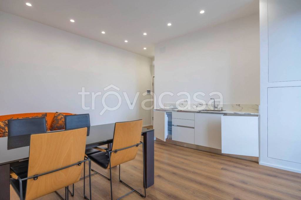 appartamento in affitto a Milano