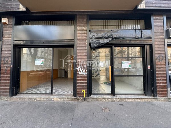 negozio in affitto a Milano in zona Solari