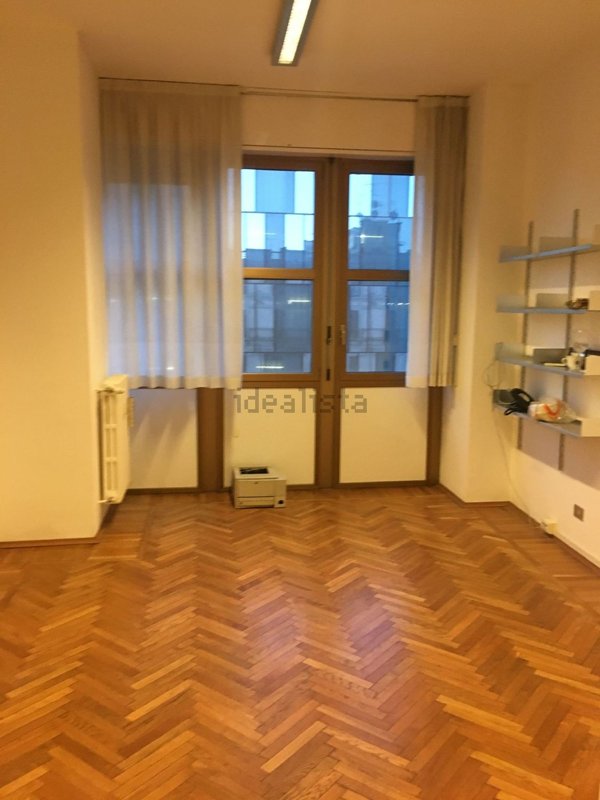 ufficio in affitto a Milano in zona Porta Vittoria