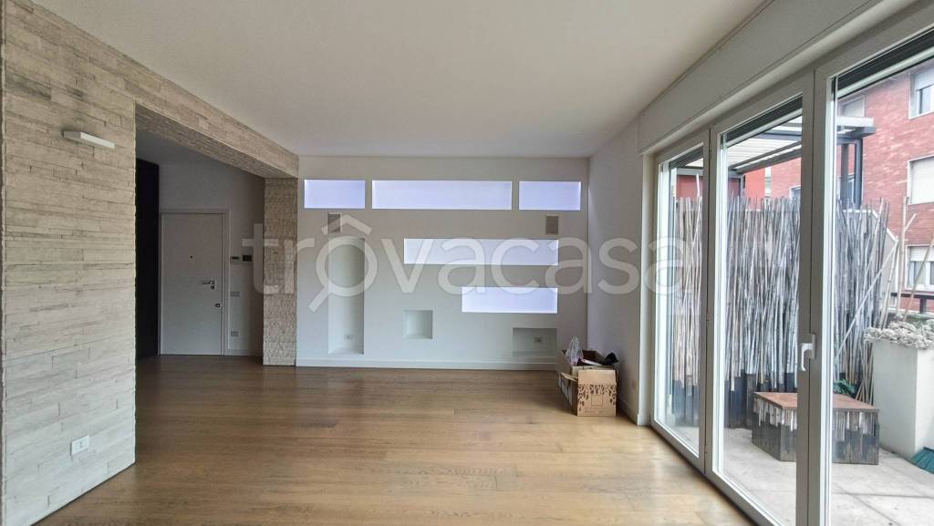 appartamento in affitto a Milano in zona Sempione