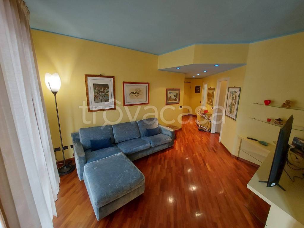 appartamento in affitto a Milano in zona Dergano