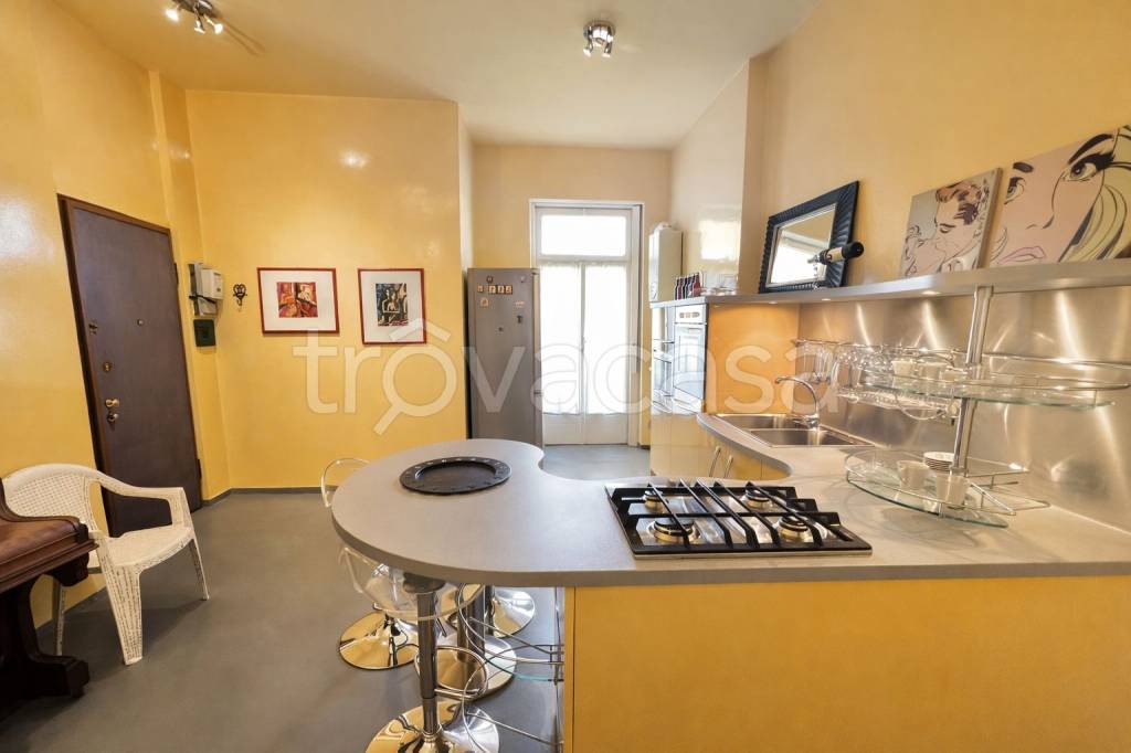 appartamento in affitto a Milano in zona Bocconi