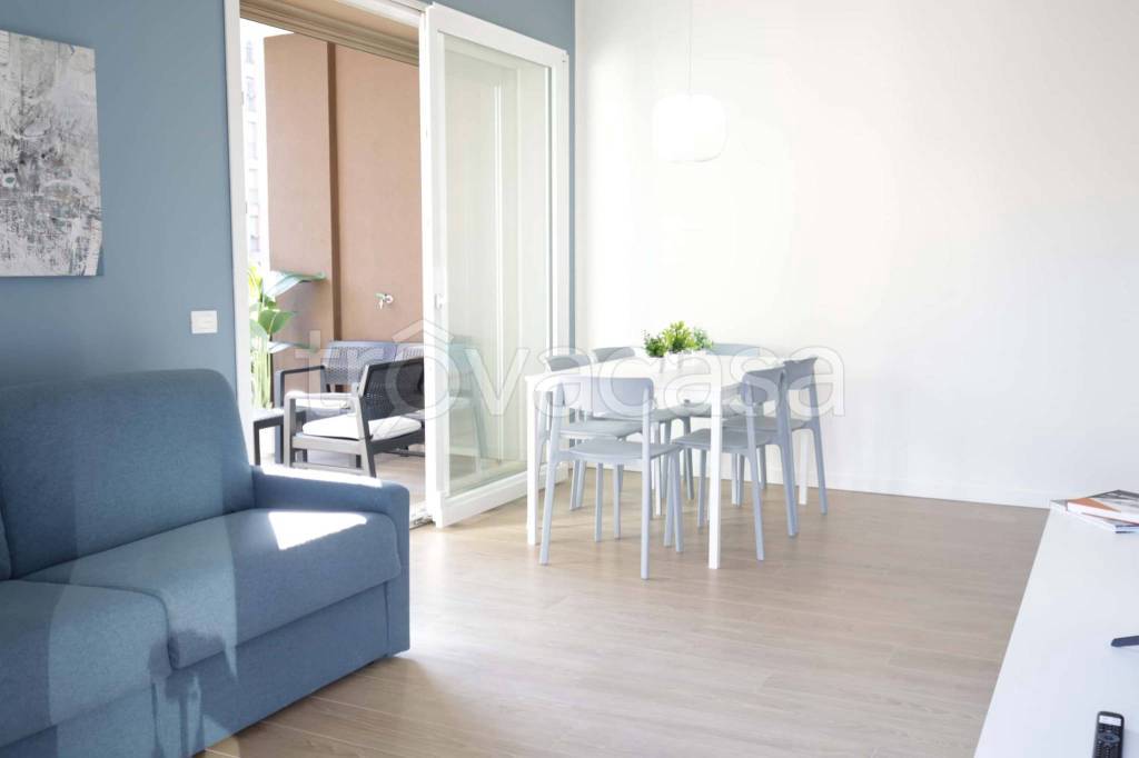 appartamento in affitto a Milano in zona Famagosta