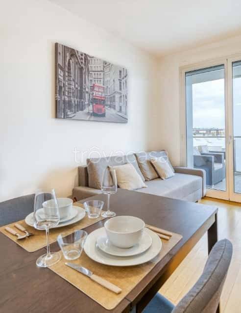 appartamento in affitto a Milano in zona Famagosta