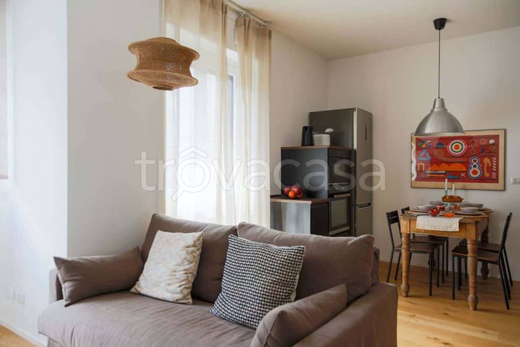 appartamento in affitto a Milano in zona Porta Romana