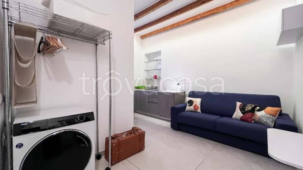 monolocale in affitto a Milano in zona Porta Garibaldi