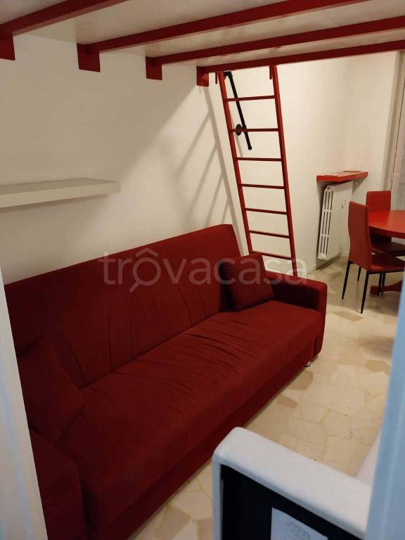 appartamento in affitto a Milano in zona Bocconi