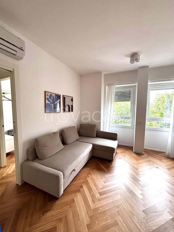 appartamento in affitto a Milano in zona Bullona