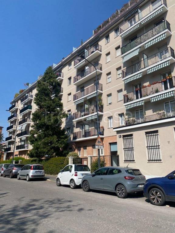 appartamento in affitto a Milano in zona Dergano