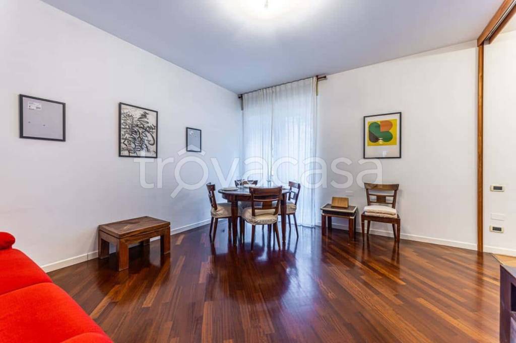 appartamento in affitto a Milano in zona Sempione