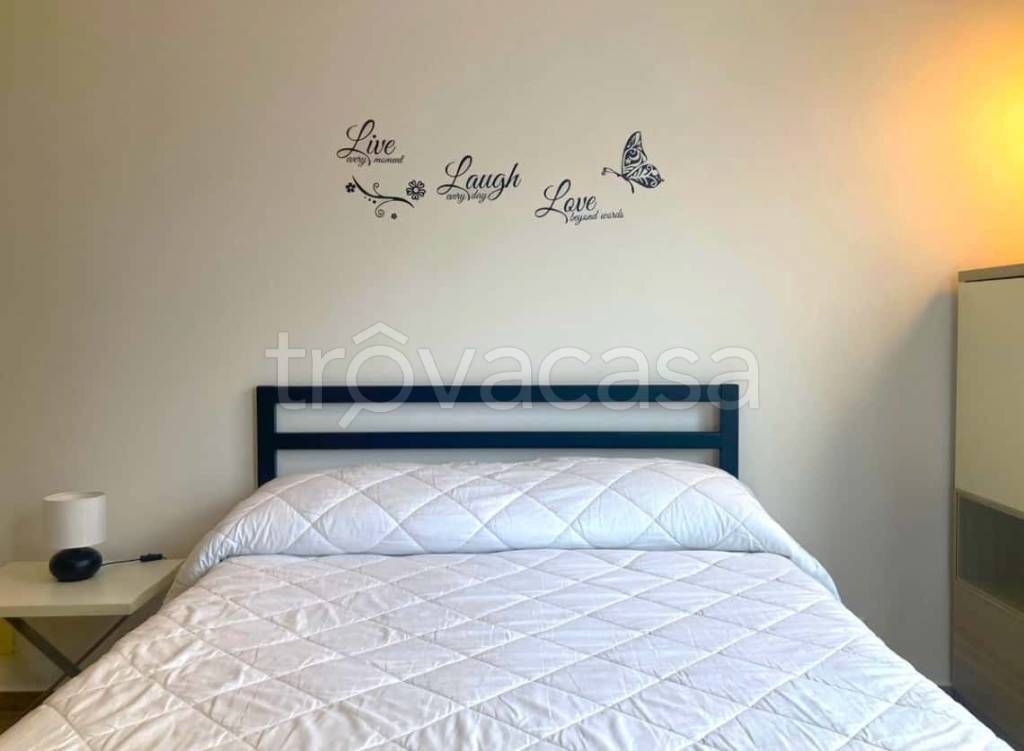 appartamento in affitto a Milano in zona Lorenteggio