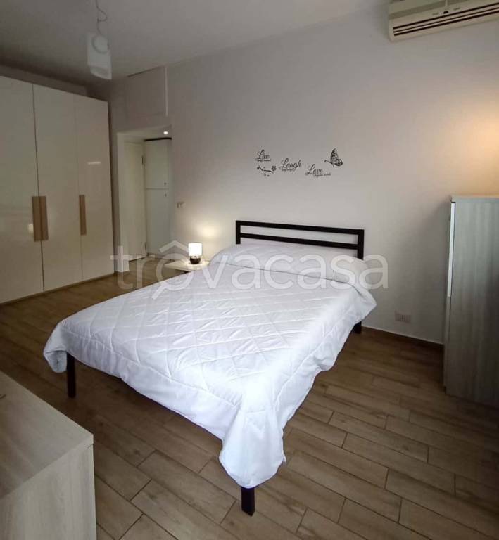 appartamento in affitto a Milano in zona Lorenteggio