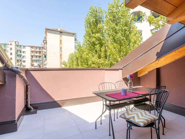 appartamento in affitto a Milano in zona Lorenteggio