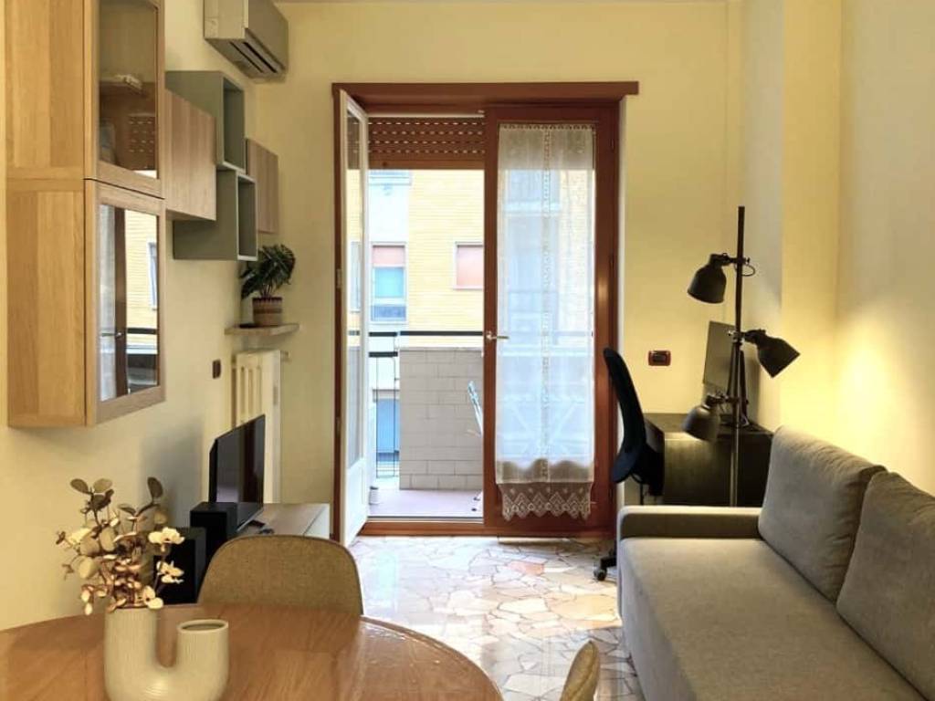 appartamento in affitto a Milano in zona Ghisolfa